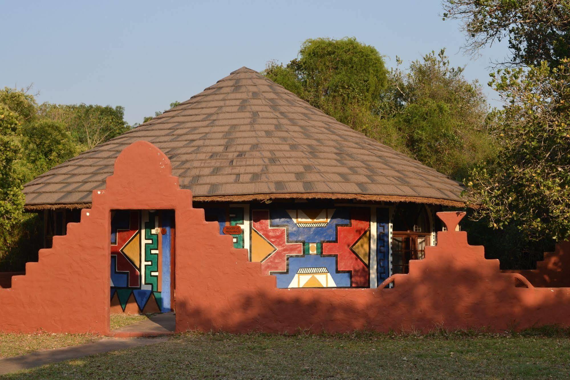 Gooderson Dumazulu Lodge Hluhluwe Exterior photo