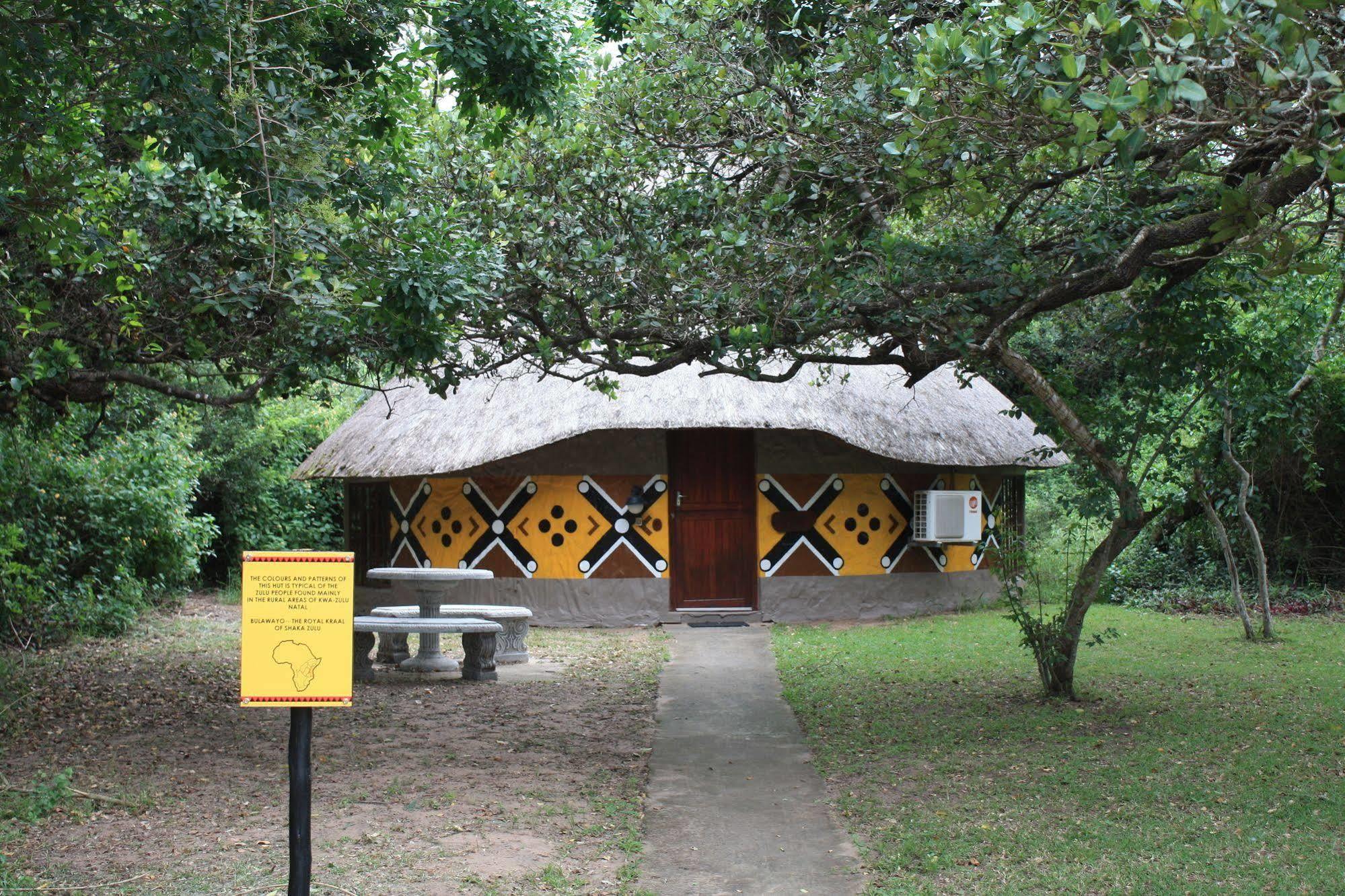 Gooderson Dumazulu Lodge Hluhluwe Exterior photo
