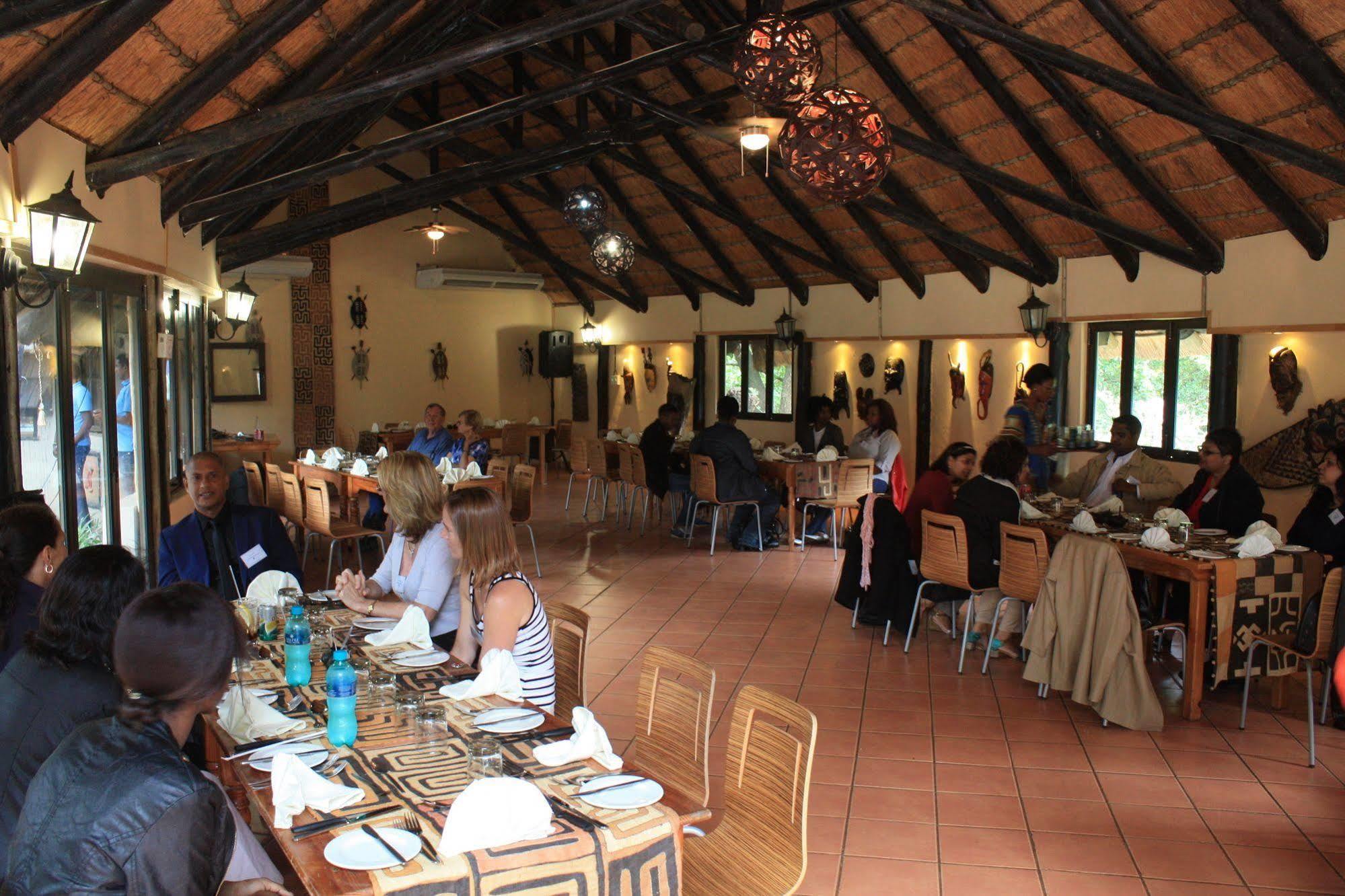 Gooderson Dumazulu Lodge Hluhluwe Exterior photo