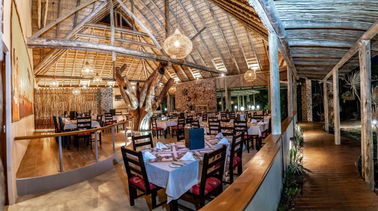 Gooderson Dumazulu Lodge Hluhluwe Exterior photo